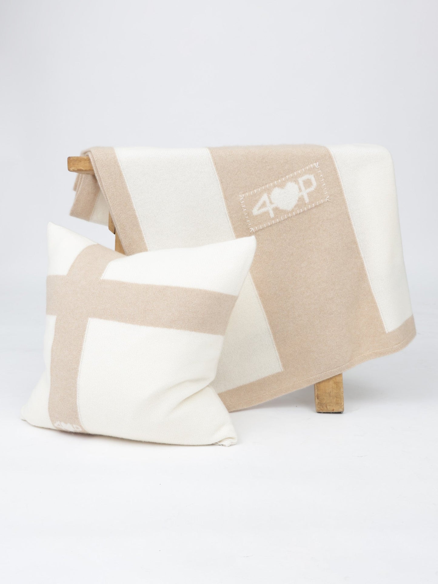 ORGANIC BORNEO BLANKET