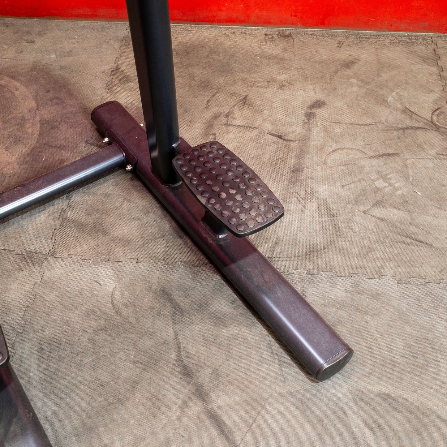 BUILD Leg Raise Abdominal Machine w/ Inflatable Ball (New)