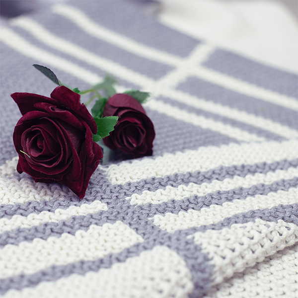 Grid Organic Cotton Throw Blanket