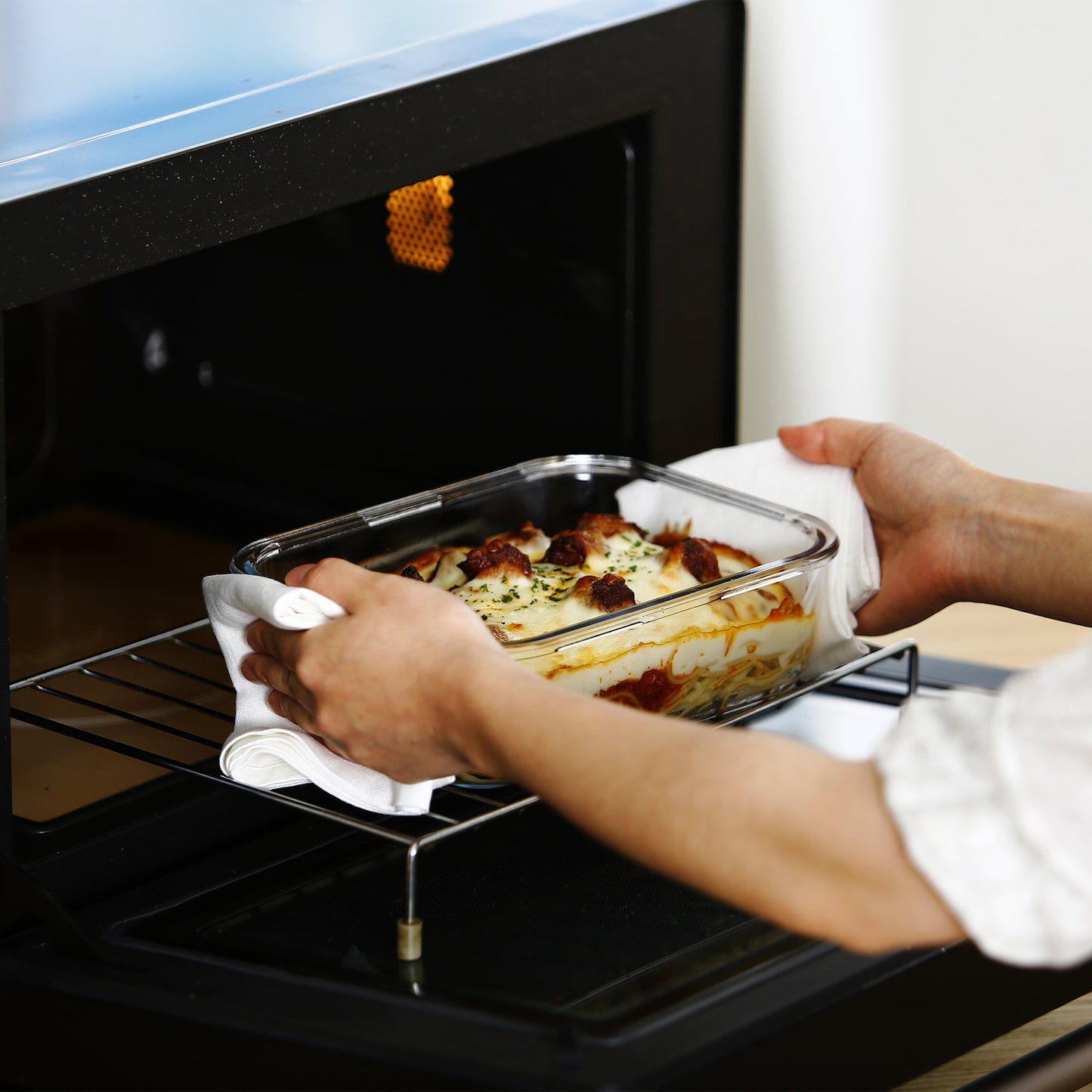 Cloc Glass Rectangular Food Storage