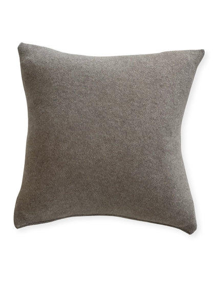 HUG PILLOW FAWN