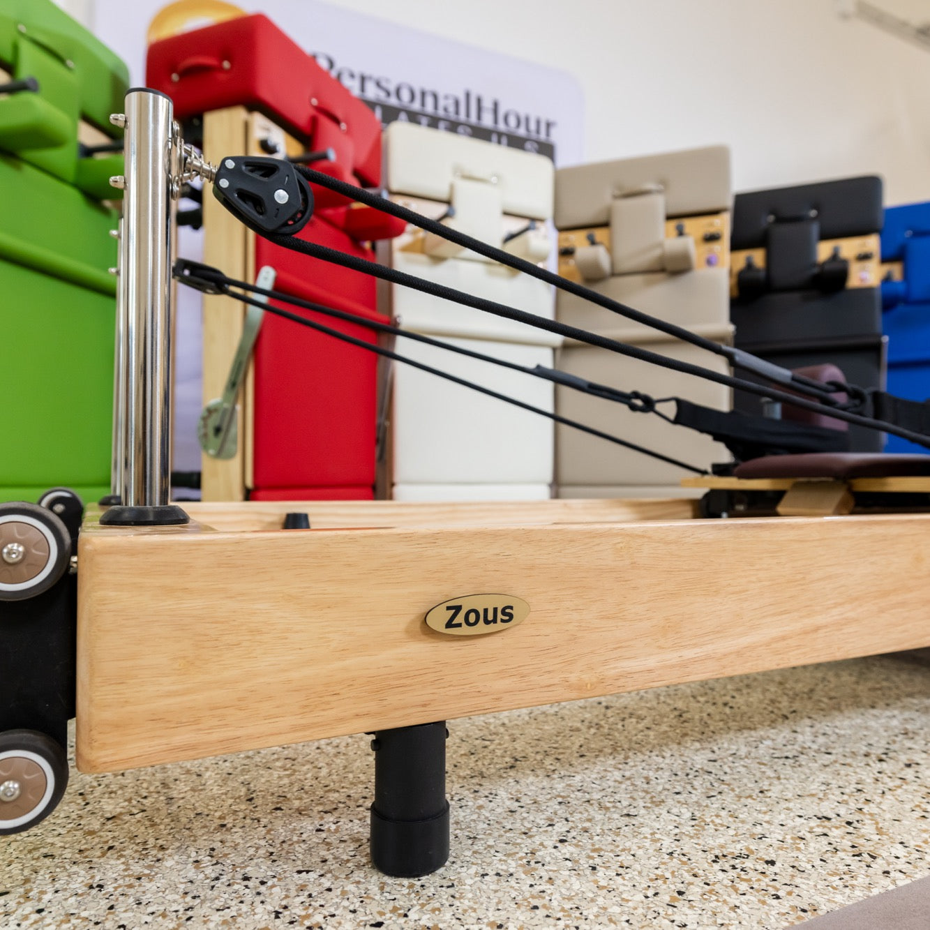 Zous Pro - Foldable Pilates Reformer