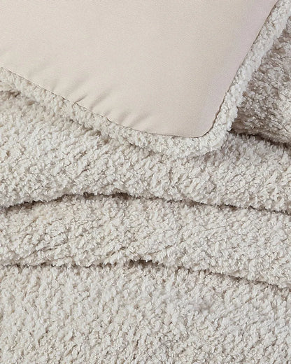 Snug Comforter