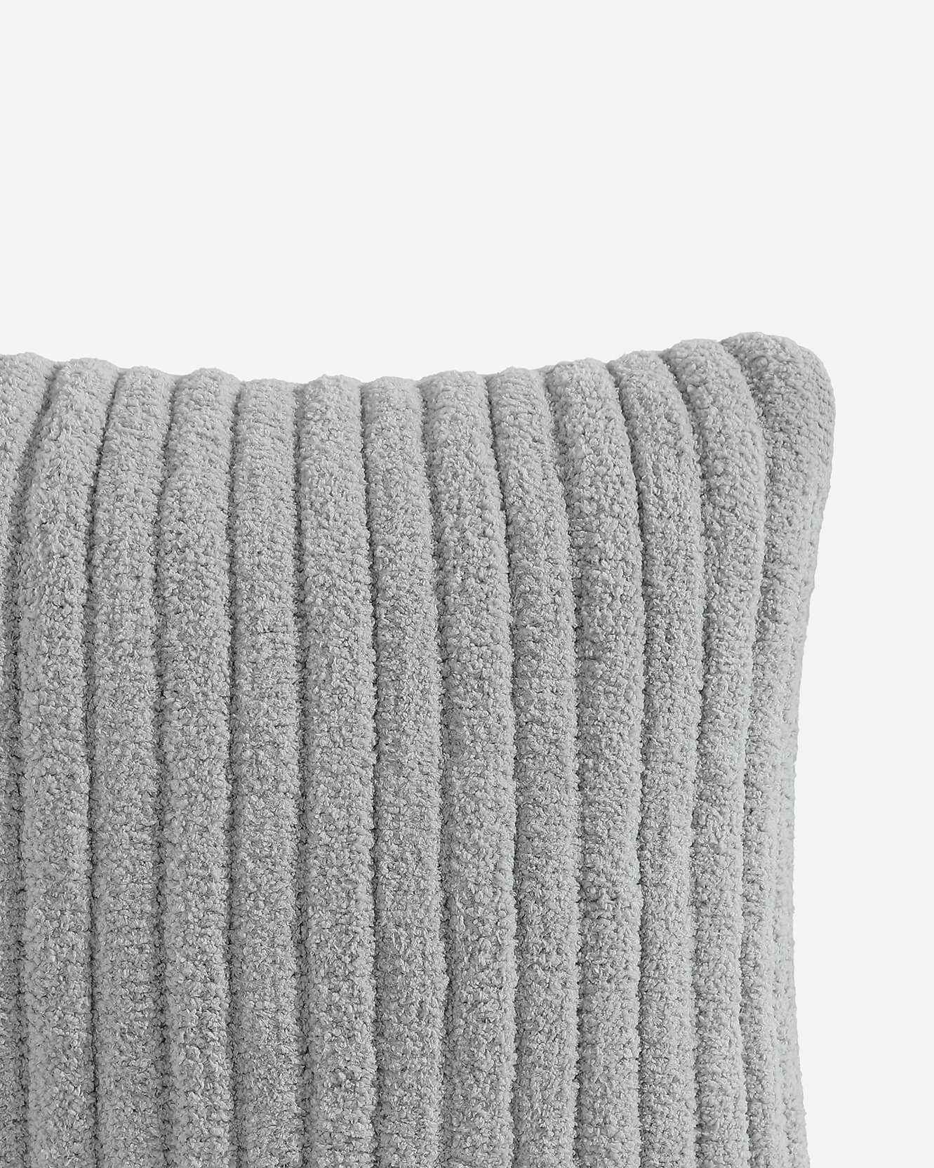 Snug Piped Throw Pillow | Last Chance