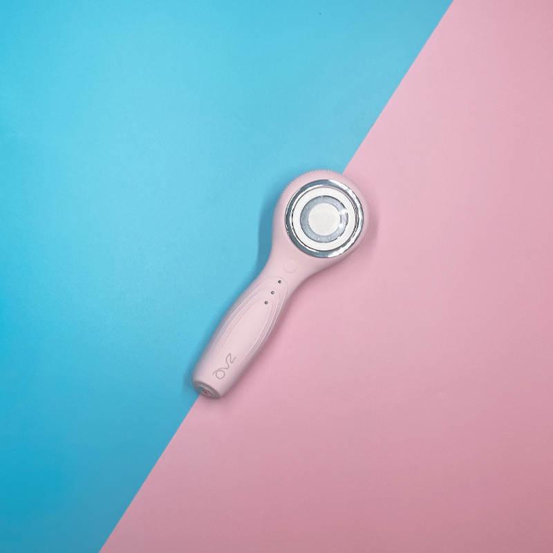 IUV Sonic Micro-current LED Red/Blue Silicone Thermo Cleansing Brush with Gift Box