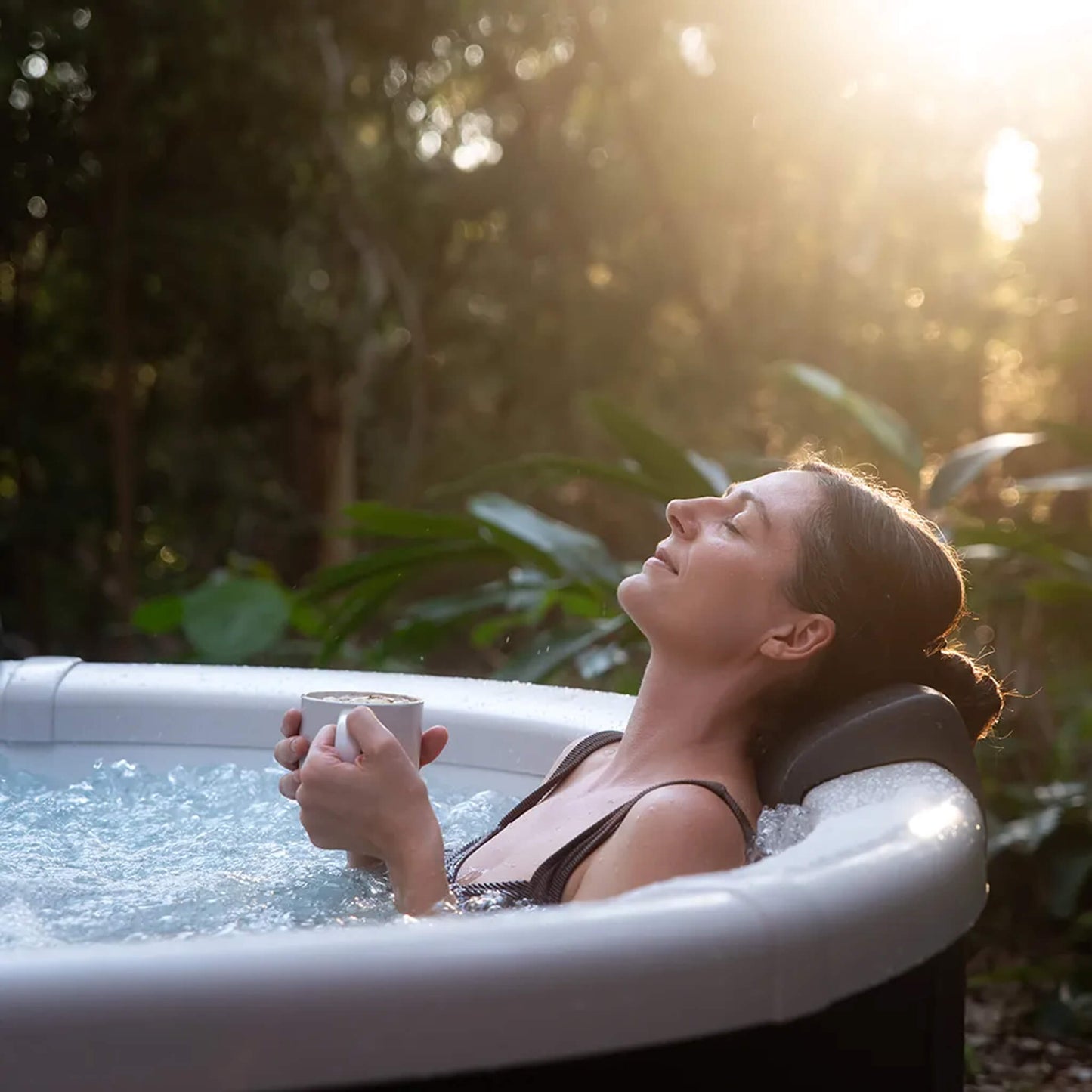 MSpa Denver Frame Series Six-Person Inflatable Round Hot Tub With Hydro Massage