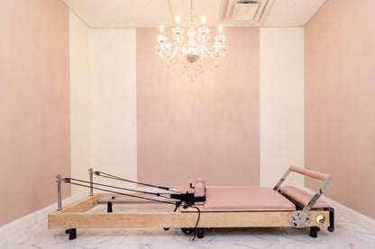 Janet Elite Plus – Premium Foldable Pilates Reformer