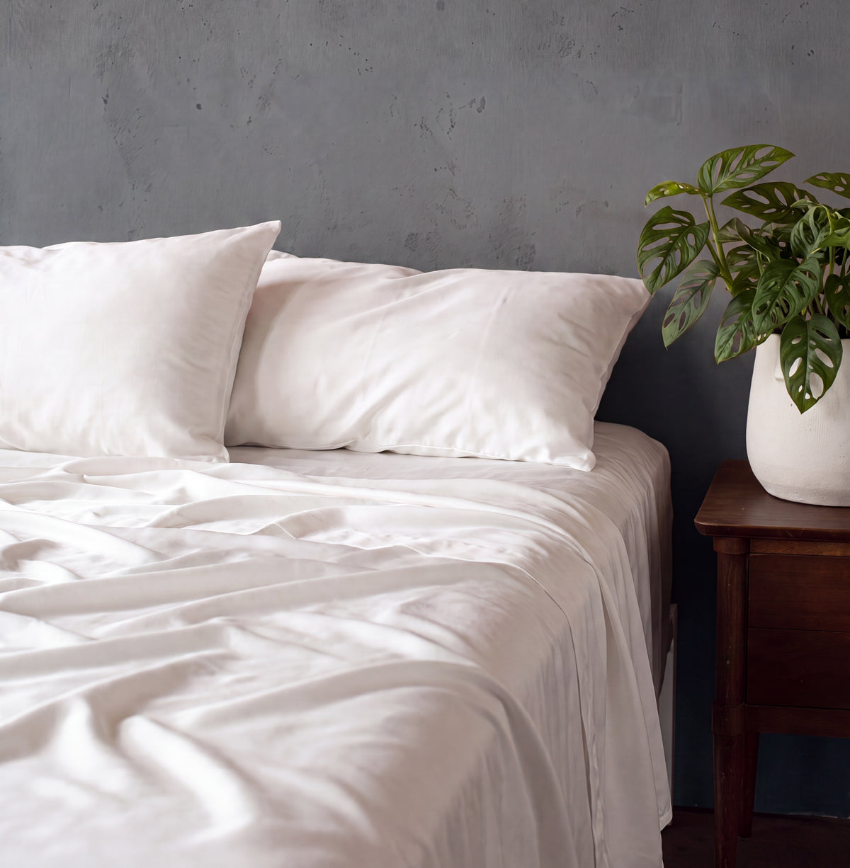 Cooling Bamboo Viscose Fitted Sheet Set