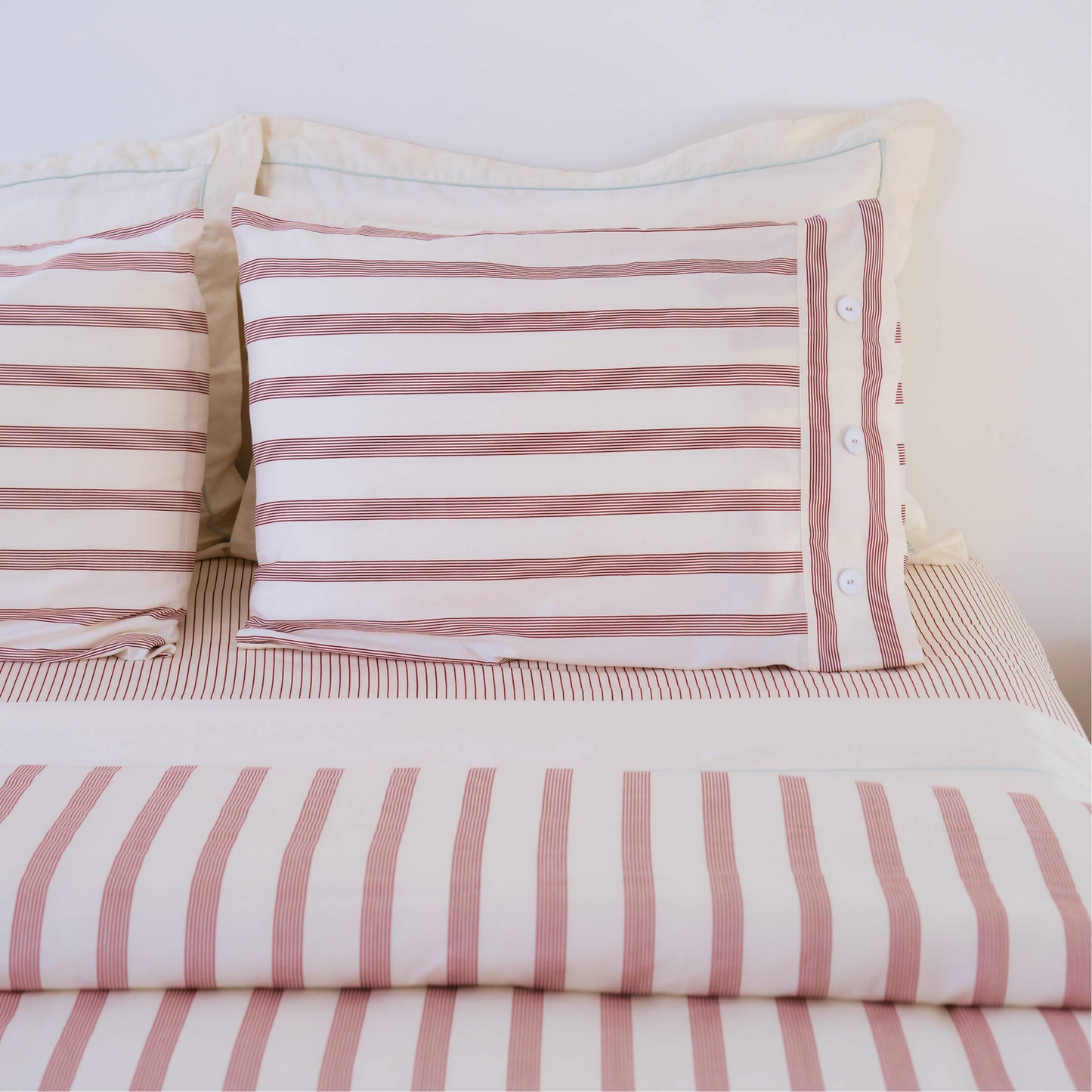 Rimini Cotton Sateen Fitted Sheet Set