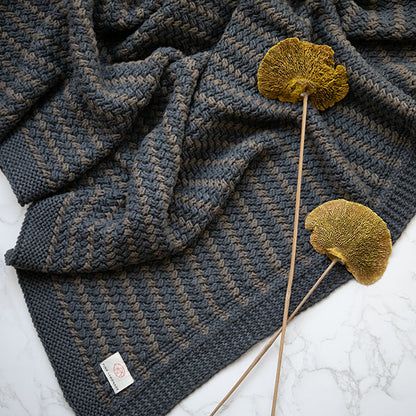 Tara Organic Cotton Knit Throw Blanket