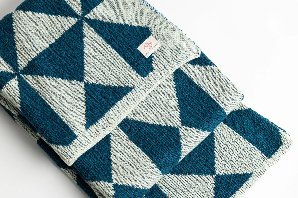 Trikona Organic Cotton Knit Throw Blanket