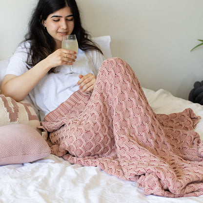 Washed Curvy Cotton Knit Throw Blanket